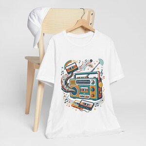 Retro Radio Music Memories - Tshirt image 4
