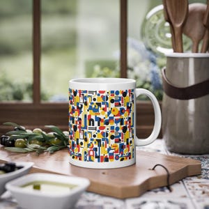 Minimalist Bauhaus Abstract Shapes - Mug imagen 4