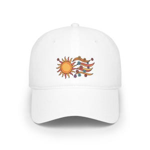 Positive Energy Sun Floral Baseball Cap - Motivational Radiating Sun Hat - Good Vibes Dad Hat zdjęcie 1