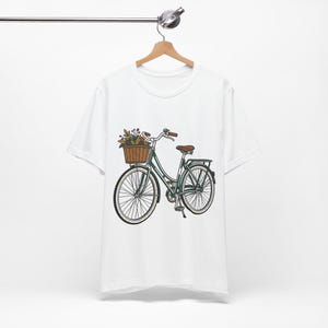 Vintage Bicycle With Basket - Tshirt imagem 2