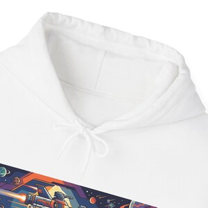 Retro Arcade Spaceship - Hoodie afbeelding 3