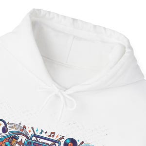 Retro Radio Music Memories - Hoodie image 3
