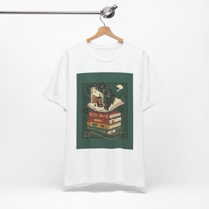 Just One More Chapter T-Shirt, Vintage Book Lover Shirt, Retro Library Reader Gift, Bookworm Apparel, Literature Tee afbeelding 3