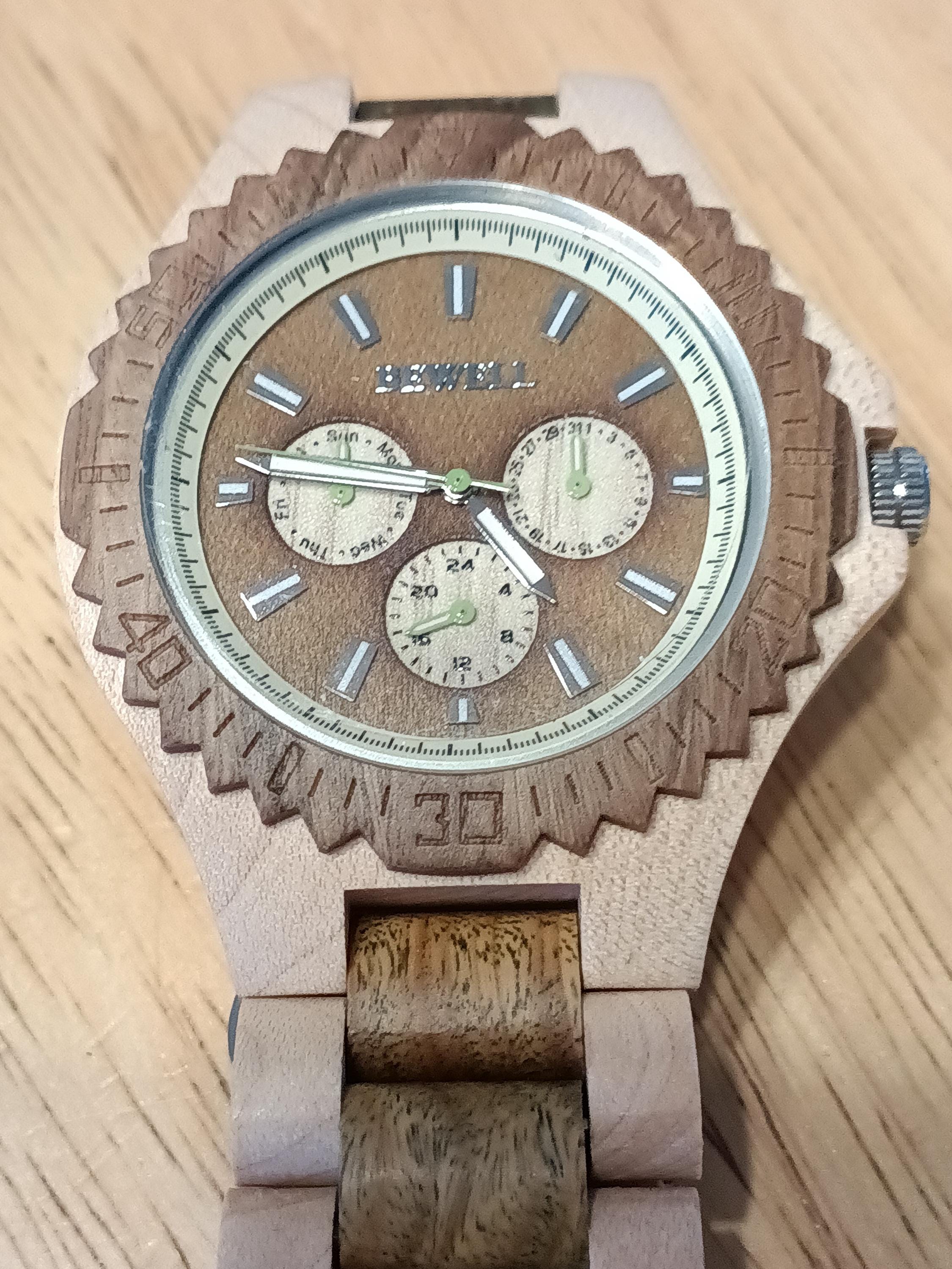 Wood Quartz Watch Brand New Old Stock Bewell 100% Natural  display picture 1
