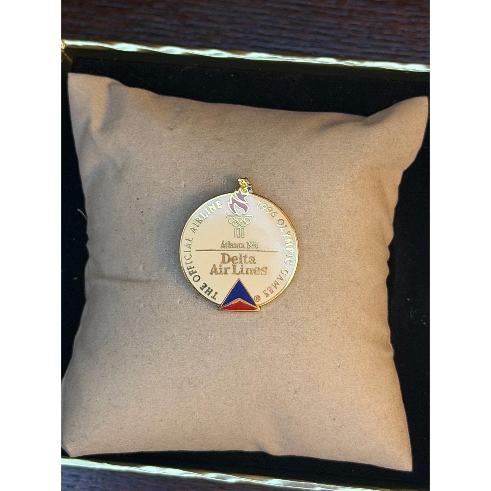 Delta Airline Pins - Etsy