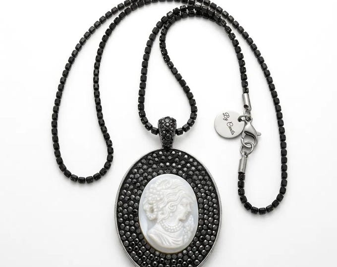 Beautiful cameo-adorned necklace