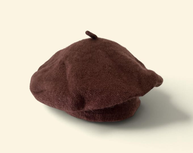 Dark Brown Tam: Star Brooch Beret