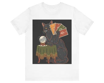 Vintage Black Cat Tarot Reader T-Shirt, Witchy Occult Psychic Cat Lover Gift Tee, Retro Fortune Teller Unisex Shirt