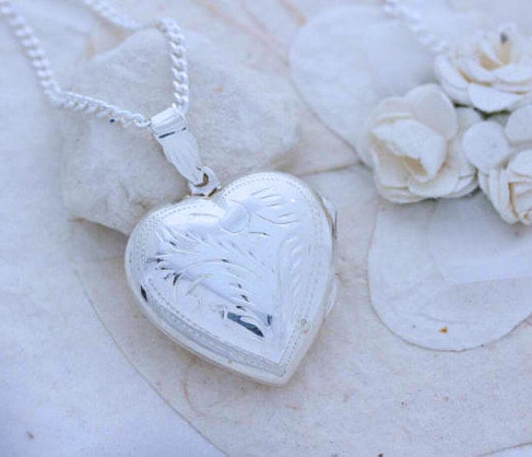 Extra large sterling silver heart locket deals
