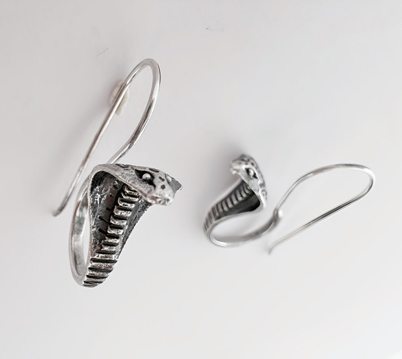 Silver King Cobra Snake earrings, 925 Sterling Silver Serpent Earrings. Sterling Silver Snake Earrings image 8
