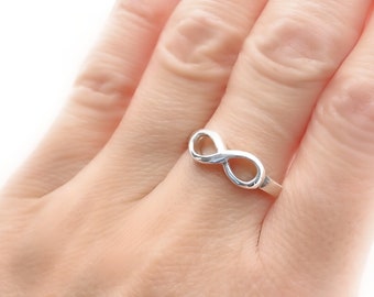 925 Sterling Silver Infinity Ring Silver infinity Love Ring. Friendship ring, Girlfriend Ring.