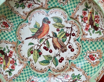 Vintage Daher Tin, The Tin Box Company, Bird Decor, Made in England, 1971, Beautiful!