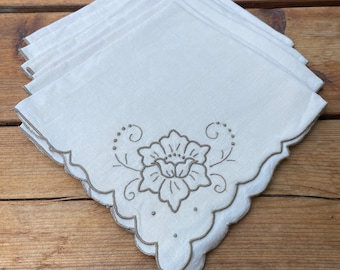 Vintage Madeira Linen Napkins - Set of 6 - Floral Embroidery
