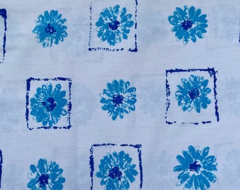 Retro Pillowcase, Funky Floral Design, Blues on White, Cotton, 1970s, Excellent Condition!