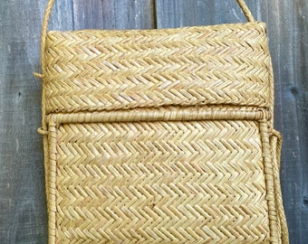 Wicker Purse, Hand Bag, Retro, Long Adjustable Strap, Bucket Bag, Slide On Top, Wonderful!