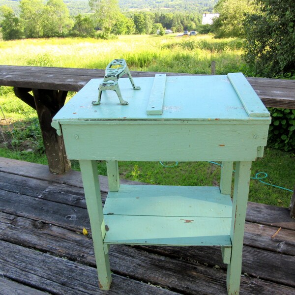 Rustic Wood Table - Cast Iron Shoe Shine Foot Rest - Painted - Green - Mint Green - Primitive Side Table - Patina