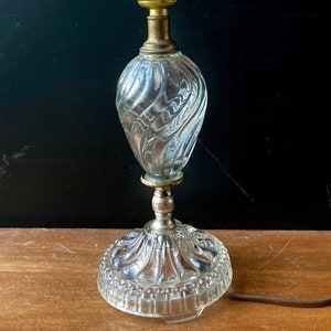 40s Clear cut glass table lamp - boudoir lamp - faceted glass - crystal lamp