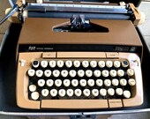 Smith Corona Galaxie Twelve portable typewriter 1960s hard case manual typewriter brown tan
