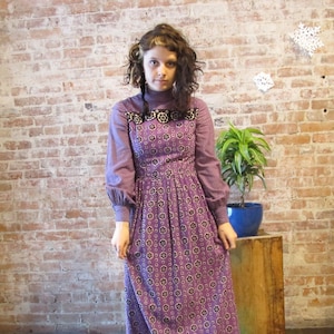 Vintage 1960s Boho Purple Flower Print Dress - maxi - long sleeves - high neck - xs
