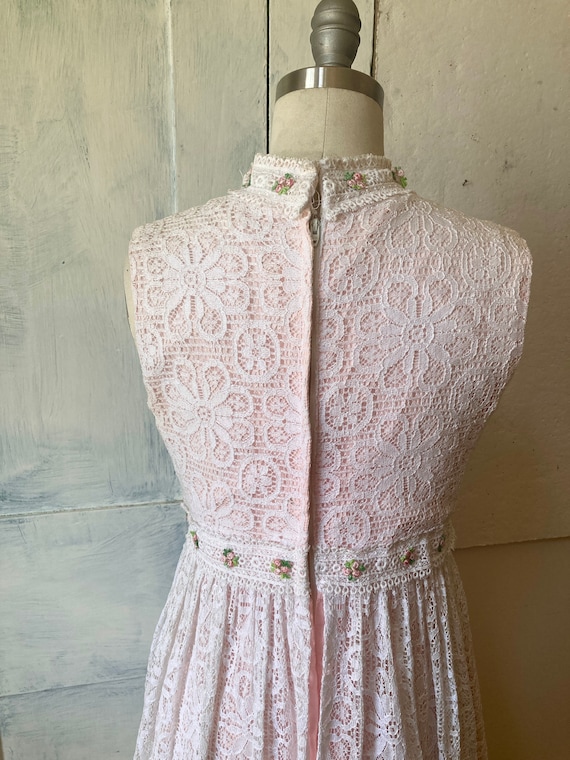 60s pink maxi dress sleeveless white lace overlay… - image 7