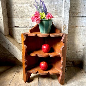 50s Handmade wood corner shelves farmhouse handmade 3 shelves scalloped edges wall hanging and free standing