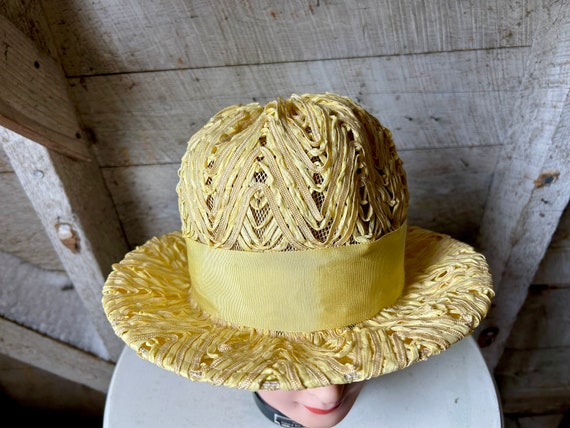 Vintage hat yellow 50s 60s woman’s hat ribbon des… - image 2