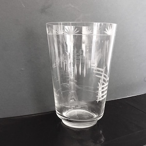 Karhula crystal Finland glass vase 50s mid century vase - etched glass - farmer - Karhula Glassworks Scandinavian