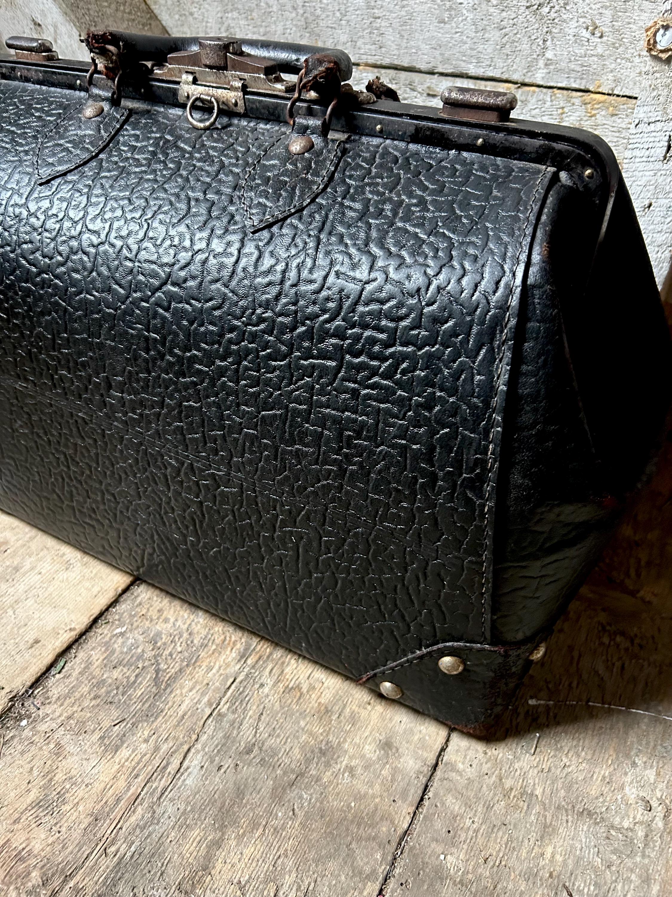 Antique Black Leather Walrus Embossed Texture Traveling Valise Bag