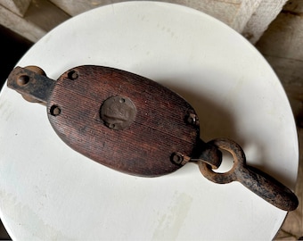 Antique pulley Farmhouse Decor - Farm Tool - Industrial Union Hardware