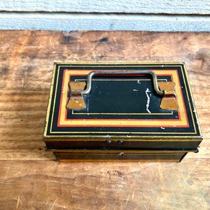 Antique 1800s metal cash bankers box English Make small coin box handle lock no key jewelry box
