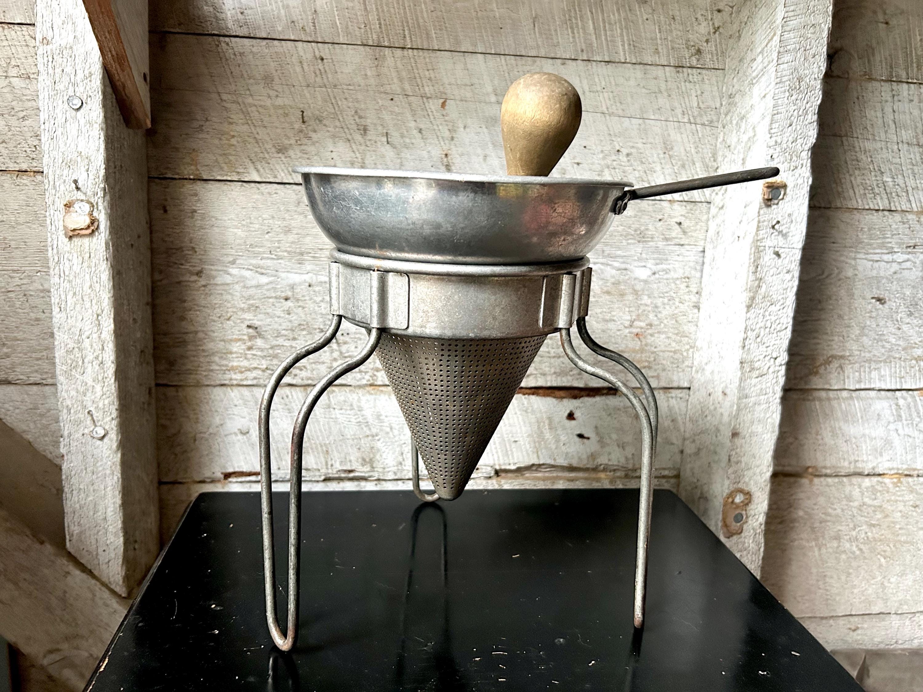 Pot à Feu Camping WearEver 121 En Aluminium - Ancien, Sans Couvercle, état Fonctionnel