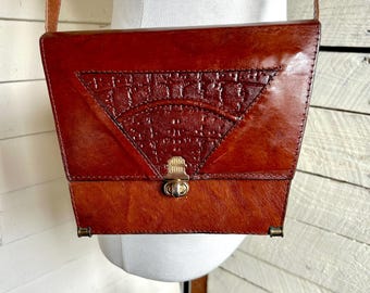 Vintage leren tas - hard Mexico-leer - messing hardware bruin - boho - schoudertas - bruine leren tas