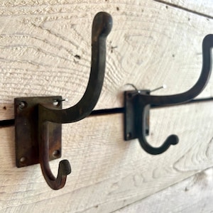 Vintage 2 metal hook - coat hook - double hook - wall hook distressed