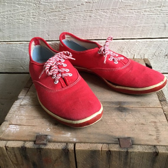 60s Red Super Jeepers sneakers - vintage women sn… - image 6