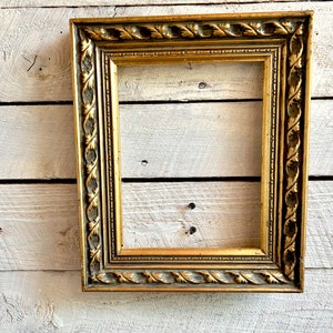 Ornate wood picture frame - antique gold color - plaster raised leaf design small vintage frame - distressed