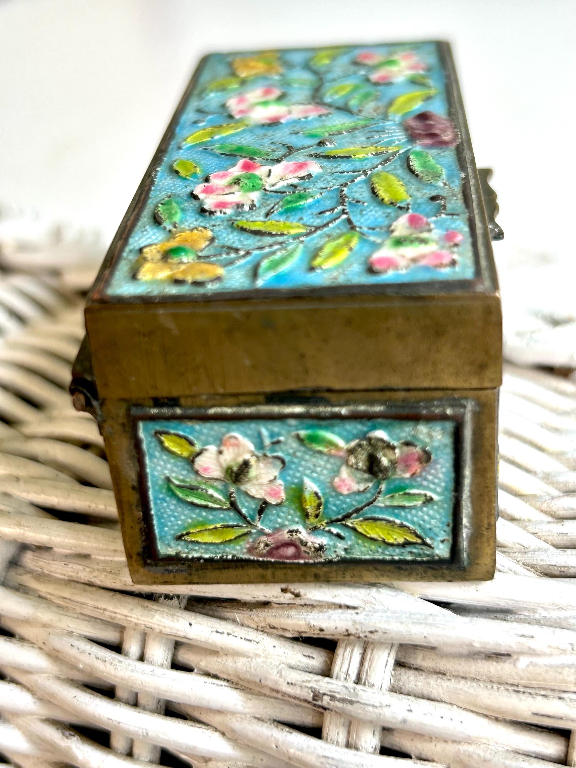 七宝焼きアンティーク中国小物入れ金属エナメル小箱青ピンクの花