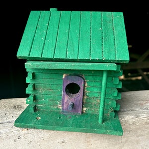 Vintage green bird house distressed primitive farmhouse decor garden log cabin birdhouse purple door