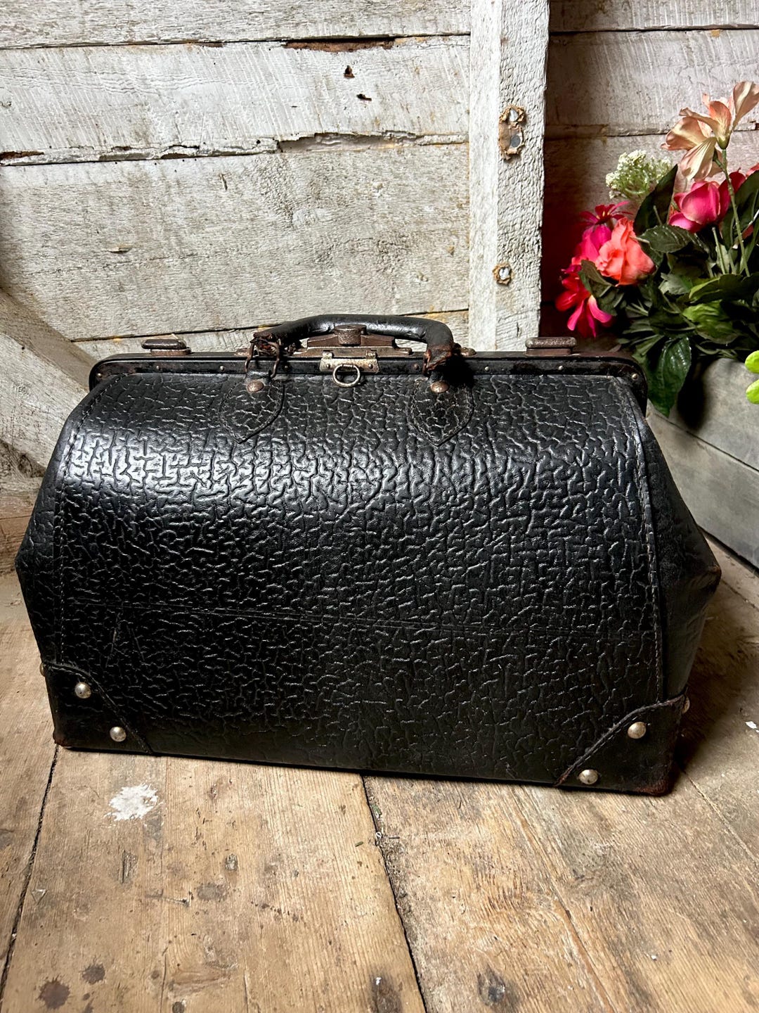 Antique Black Leather Walrus Embossed Texture Traveling Valise Bag