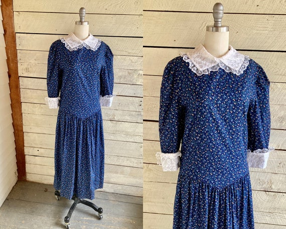 1970s Prairie cottagecore Dress Calico navy Blue … - image 1