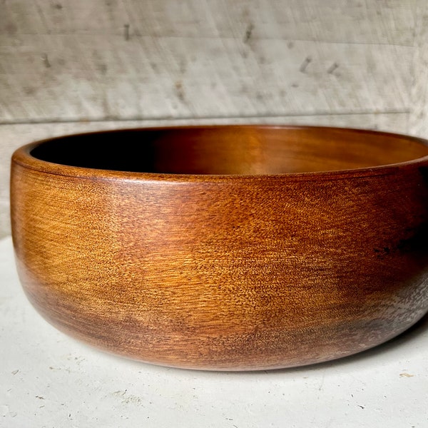 Large teak wood salad bowl straight sides wooden bowl