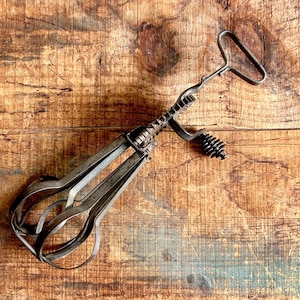 Antique 20s hand mixer egg beater silver chrome