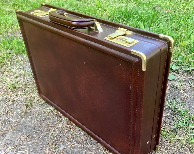 80s Faux Leather Briefcase Hard Case Attaché Case Heritage Brown Red