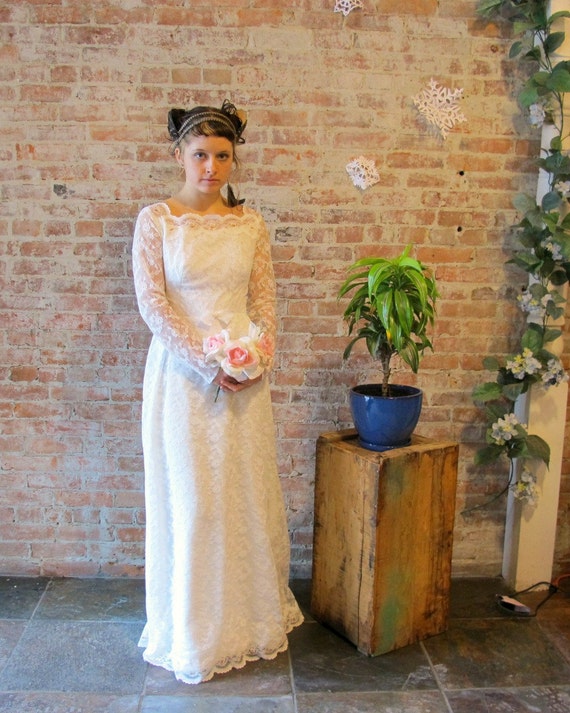 chinese dress ladies Chiffon Lace Vintage Wedding Dress with Long Sleeves