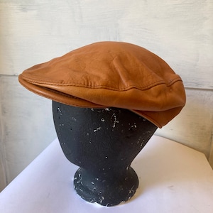 70er Jahre Lederhut - Zeitungshut - Handmade - Damenhut