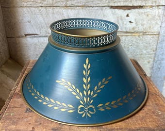 Toleware Petrol Metall Lampenschirm Gold Design Bauernhaus Dekor