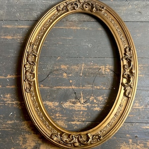 Antique large oval ornate gold frame wood plaster molded raised design wall decor