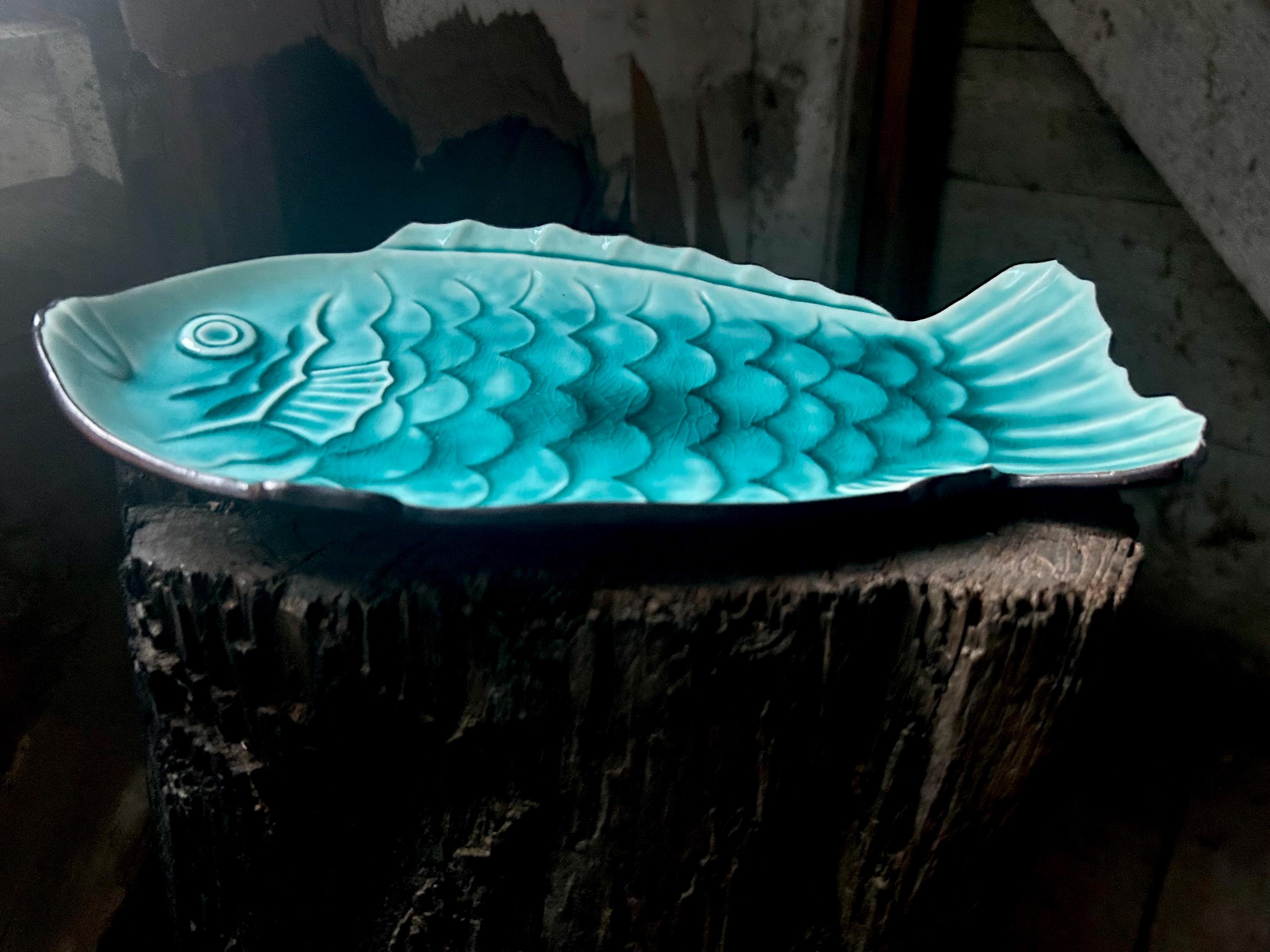 青い魚の陶器皿 日本の陶器の青い釉薬の魚皿の小物皿 - Etsy 日本