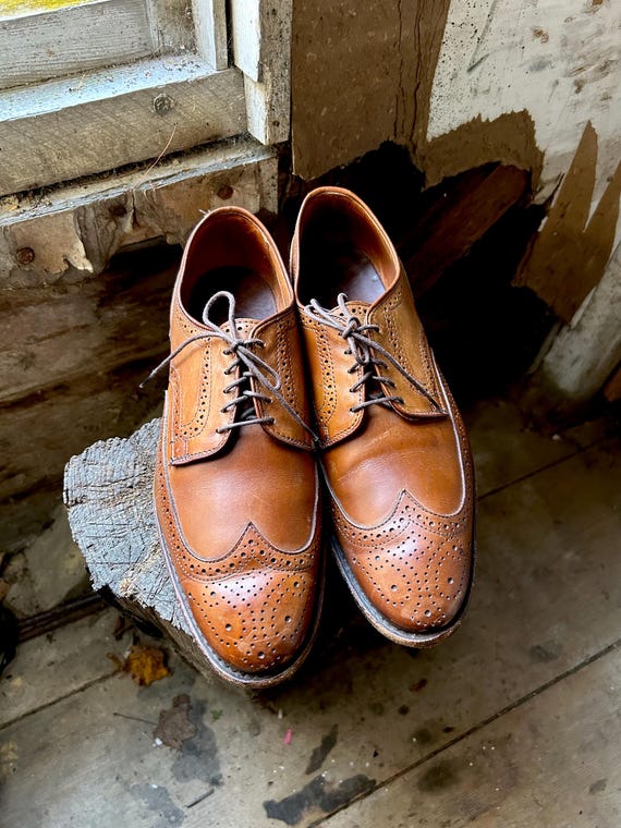 Ebay Allen Edmonds Brown Wingtips - Lace up - Oxfords - Mens  display picture 2