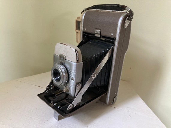 Macchina fotografica Polaroid anni '50 Highlander modello 80