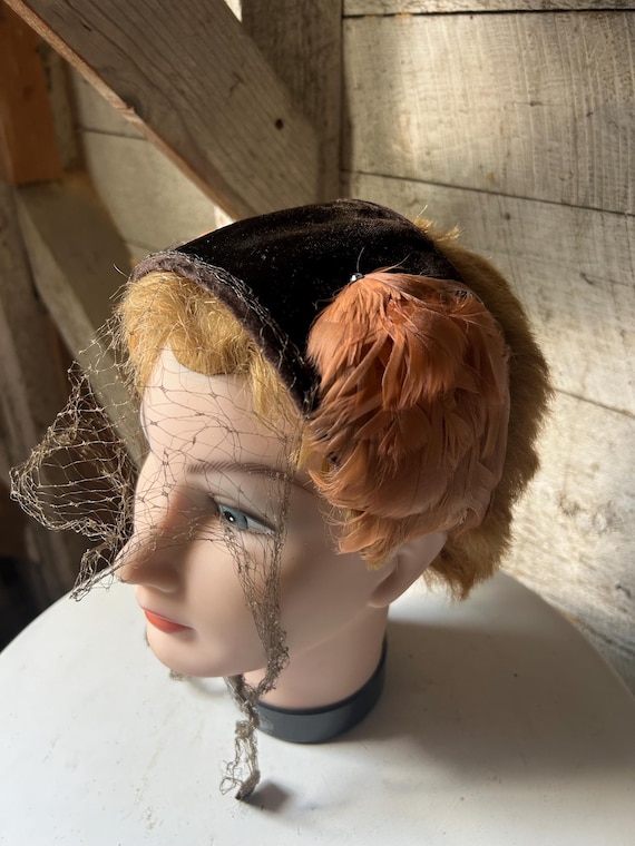 50s Headband Hat Brown Velvet Orange Feathers Fascinator Hat  display picture 1